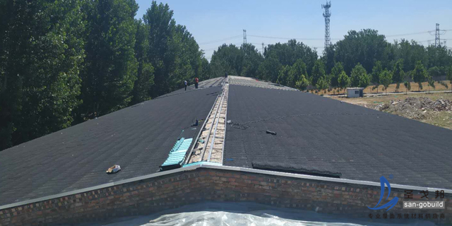 坡屋頂現澆完還要做防水,保溫才能掛瓦?難怪農村包工頭都說.